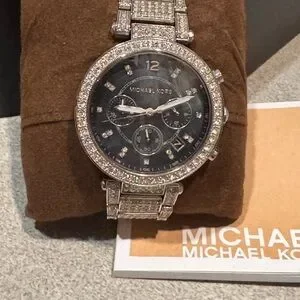 Michael Kors | Accessories | Michael Kors Parker Black  display picture 3